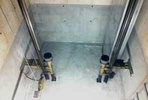 电梯井裂缝漏水_防水工程